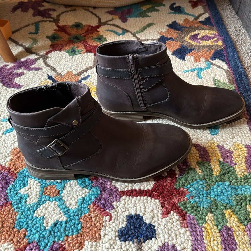 Ultimate Comfort by Clarks Dark Brown Leather Ankle Boots Size 10 Like New